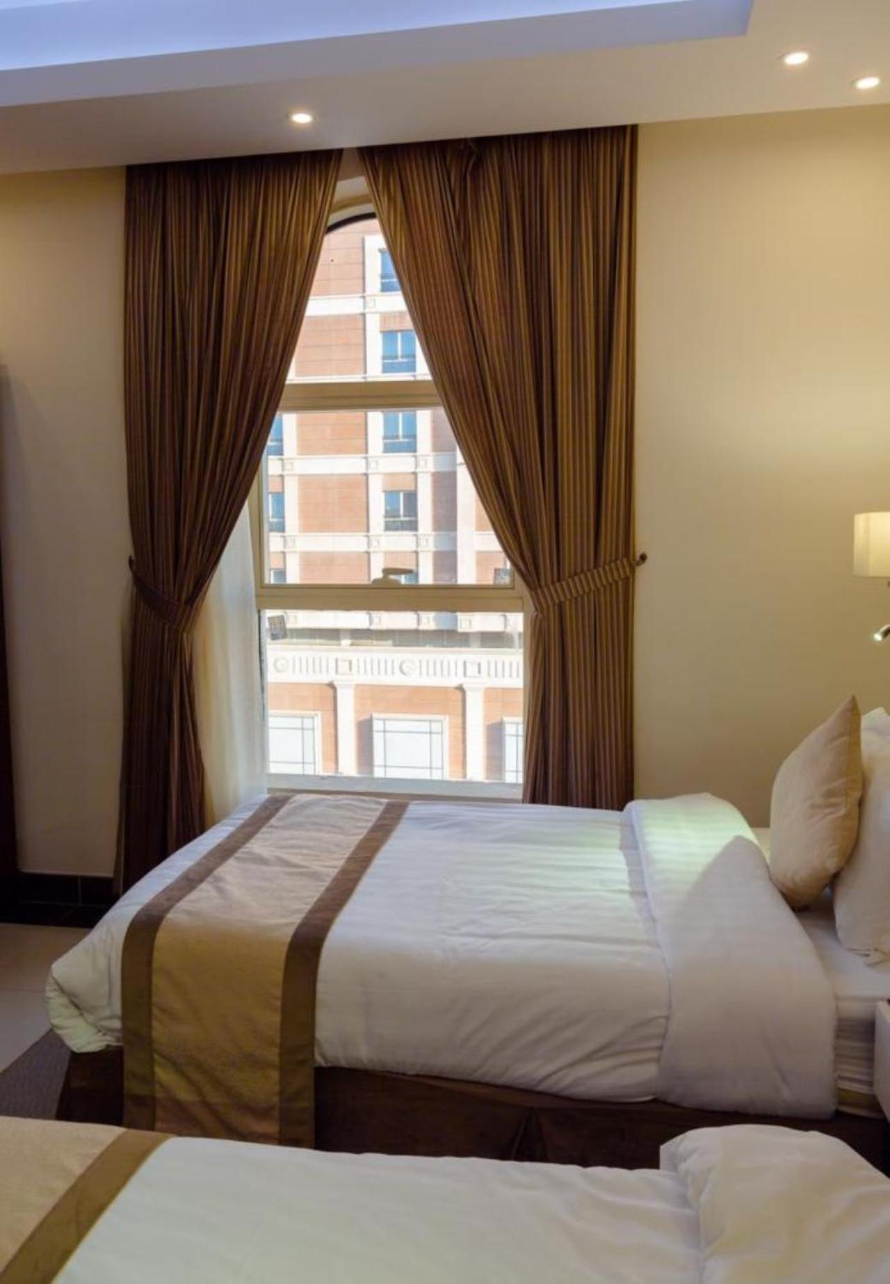 Sun Park Hotel Suites Jeddah Exterior photo